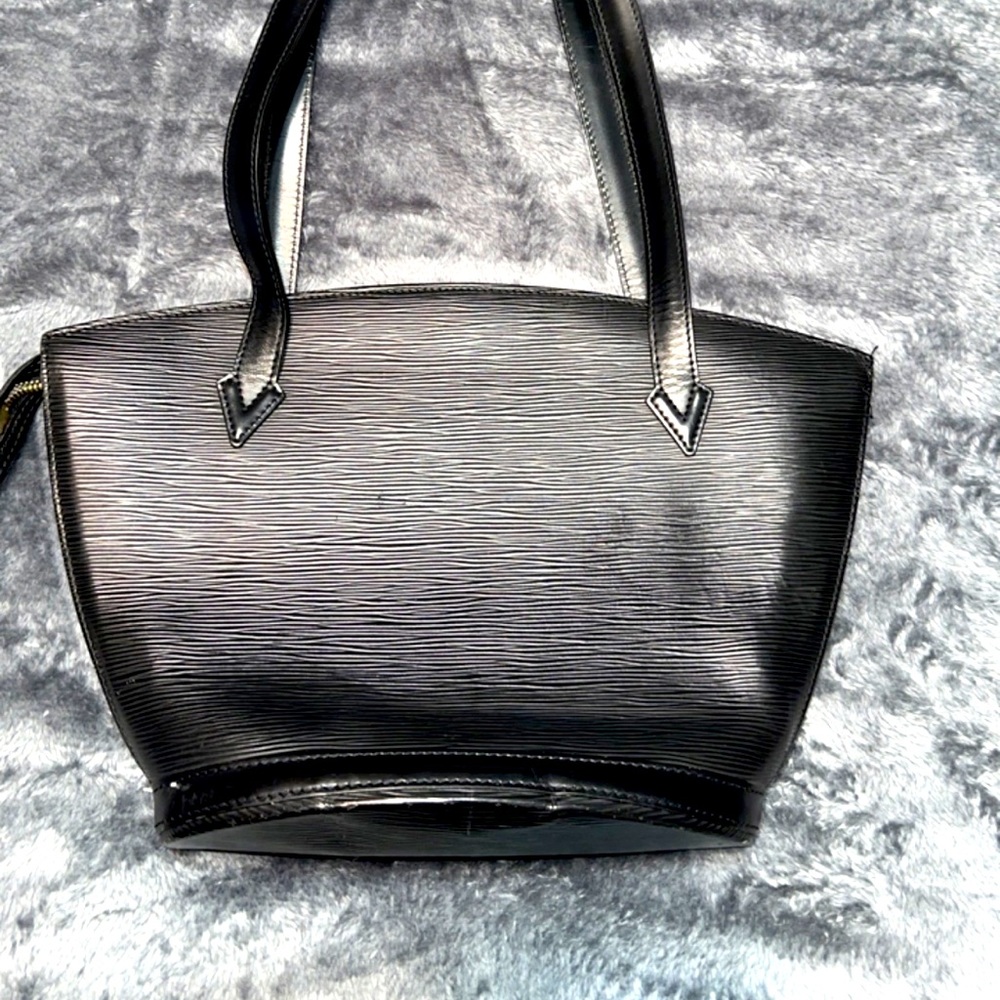 Louis Vuitton Épi Saint Jacques Bag *ALWAYS AUTHENTIC*